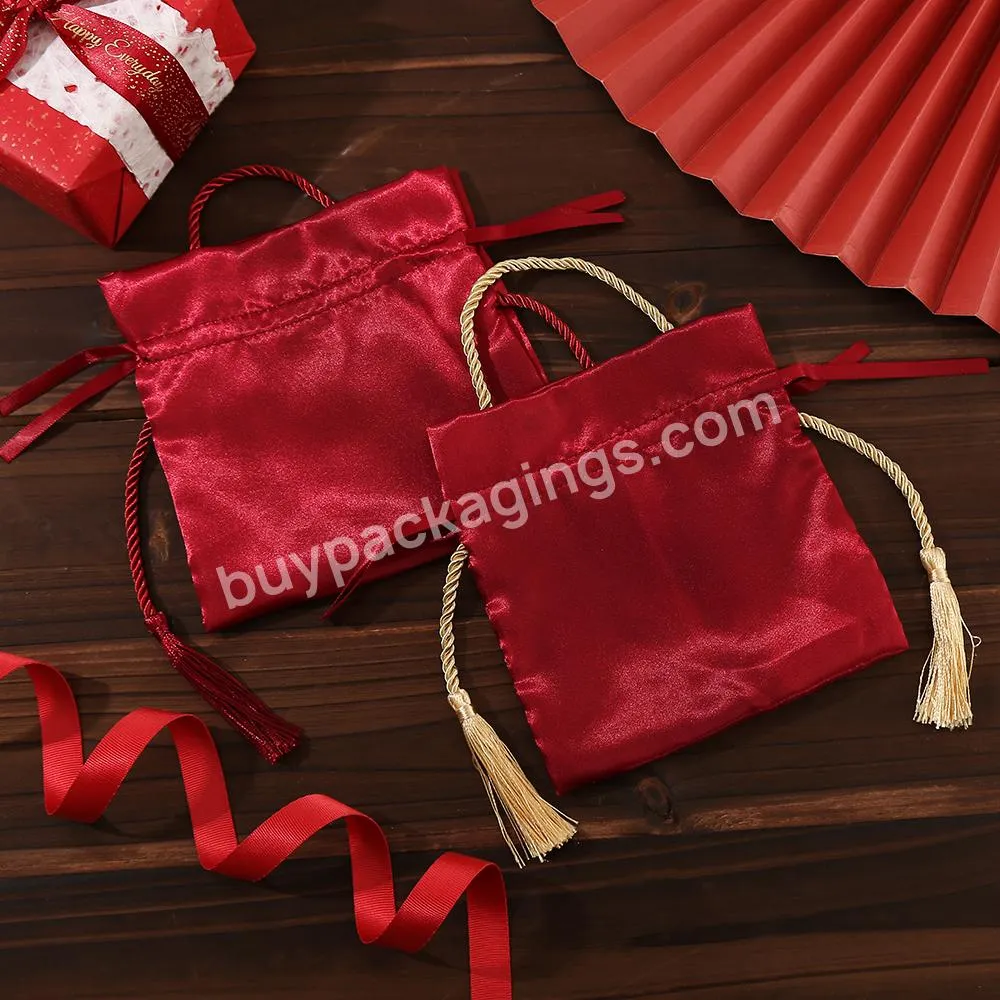Professional Manufacturer Top Factory 14*16cm High Top Velvet Bag With Tote Tassel Drawstring Pouch Decor Candy Bag - Buy Drawstring Pouch Decor Candy Bag,Drawstring Pouch Decor Candy Bag,Christmas Drawstring Bags Small Candy Pouch.