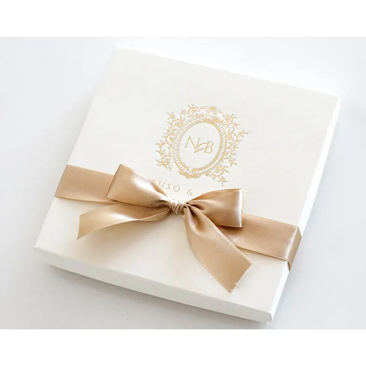 Wholesale a5 silk wedding velvet invitation card gift box luxury
