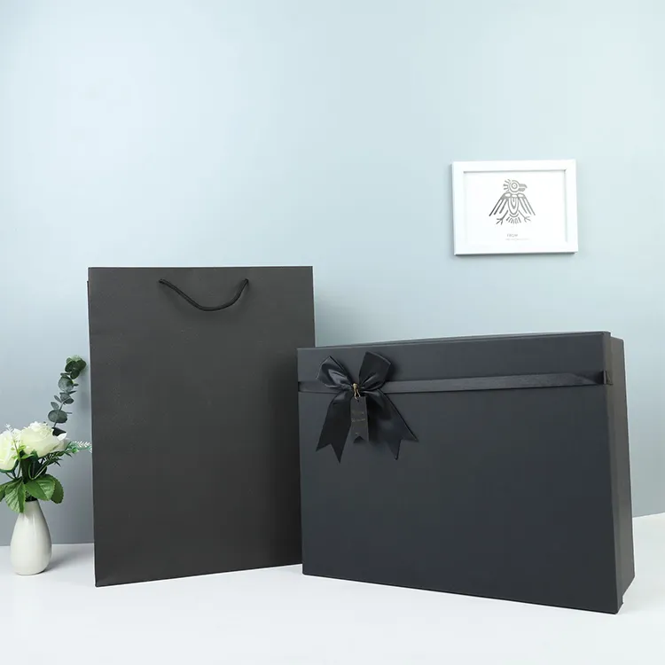 Custom LOGO Clothing Wedding Dress Birthday Gift Boxes Satin Silk Insert Luxury Magnetic Candle Jewelry Packaging Box