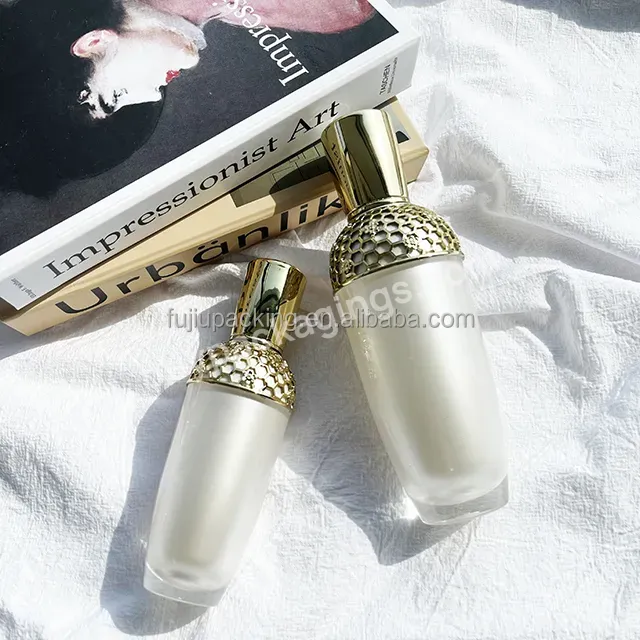 Custom Logo Luxurious Cosmetic Bottles Europe Court Retro Acrylic Cosmetic Bottle And Jar Cosmetic Container Package - Buy Acrylic Cream Jars,Pearl White Cosmetic Bottles Set,Gold Frosted Jars Set.