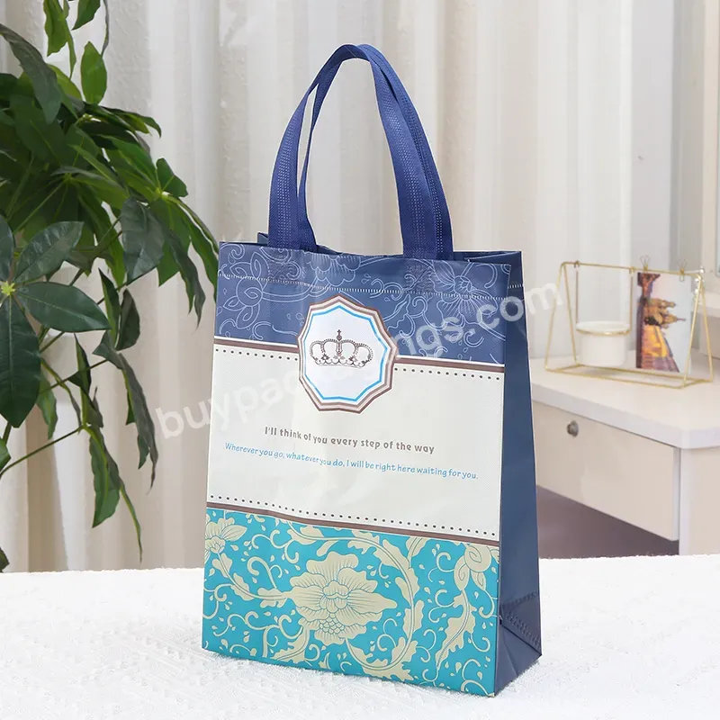 Fashion And Simple Non-woven Gift Packaging Small And Portable Clothing Shopping Non Woven Bag For Takeaway Packing