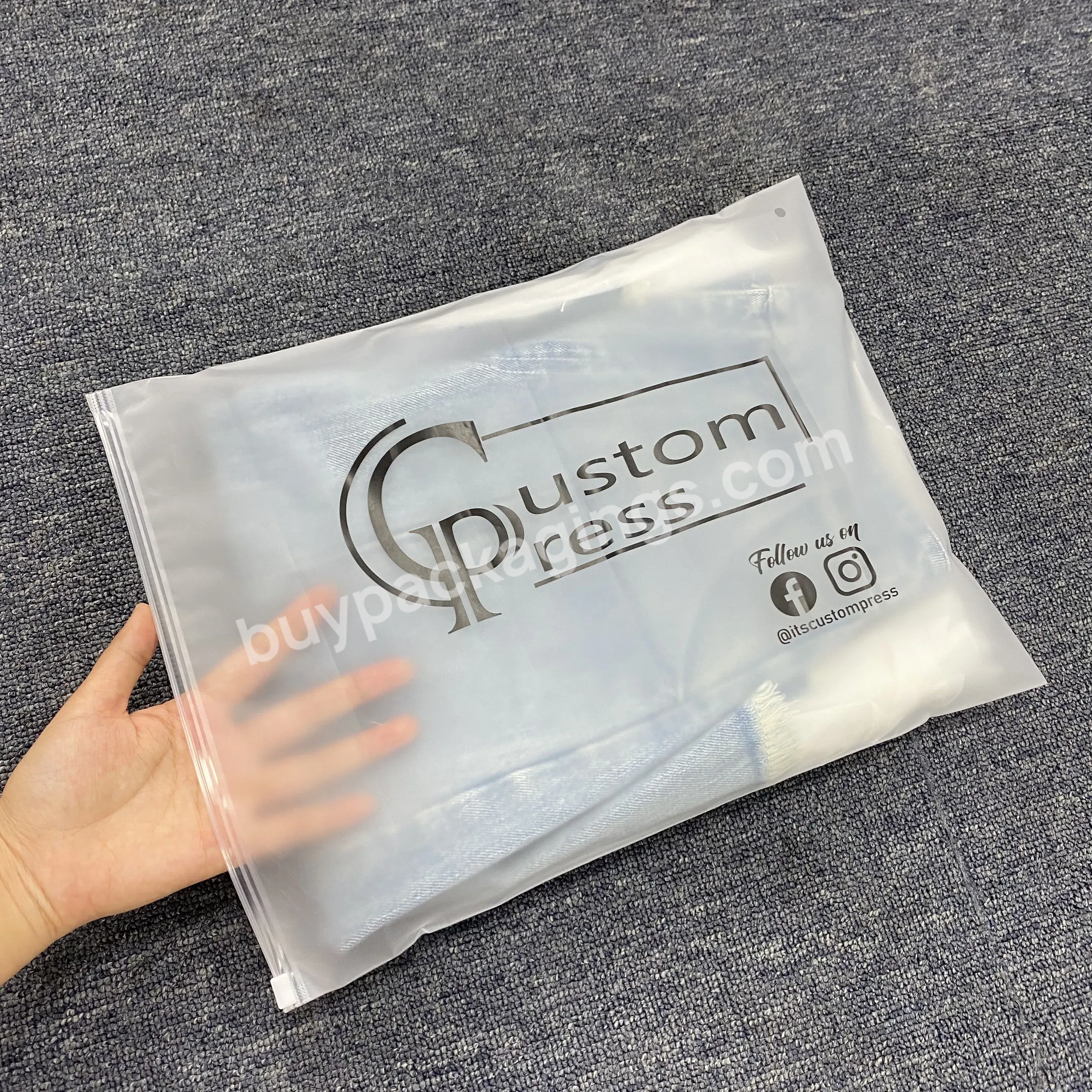 Fashionable Design High Level Waterproof Frosted Zipper Bag Custom Size Logo Print Recycle Clothes Zipper Packaging Shipping Bag - Buy Waterproof Frosted Zipper Bag,Custom Size Logo,Recycle Clothes Zipper Packaging Shipping Bag.