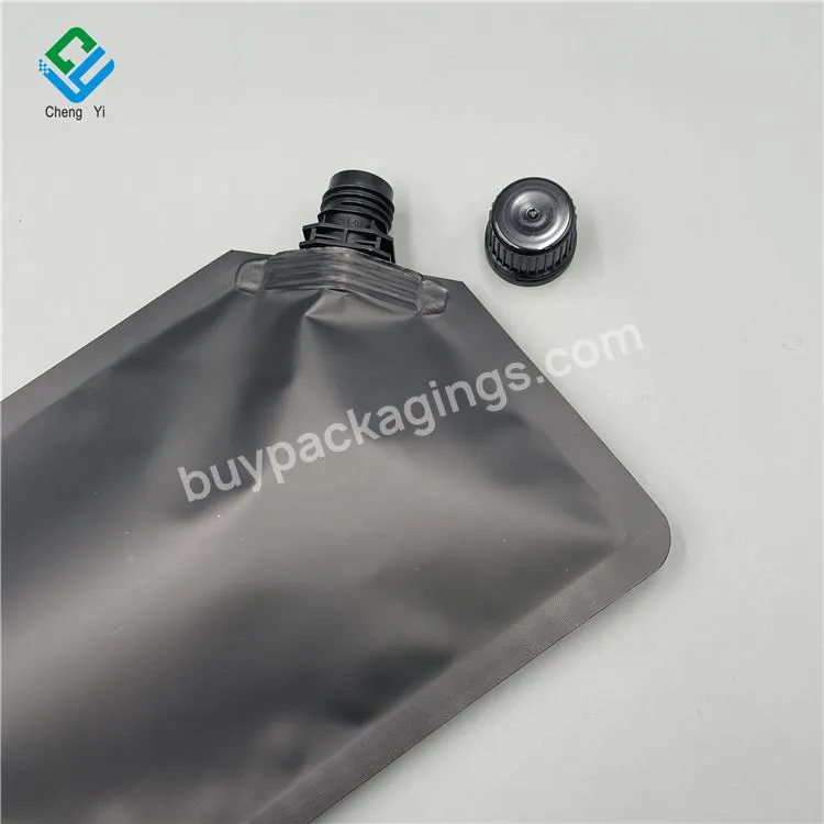 16.9 Fl Oz Liquid Refill Pouches Recycled Repeated Use Black Spout Pouch For Shampoo Bath Gel Body Lotion Packaging