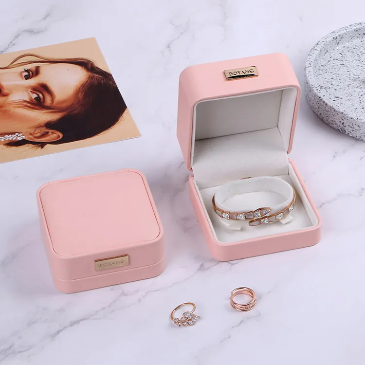 Boyang Custom Logo Square Pink Leather Jewelry Bangle Box Packaging Luxury Bracelet Gift Box