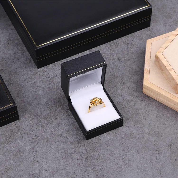 Boyang Custom Luxury Engagement Jewellery Ring Packaging Jewelry Box Women with Logo