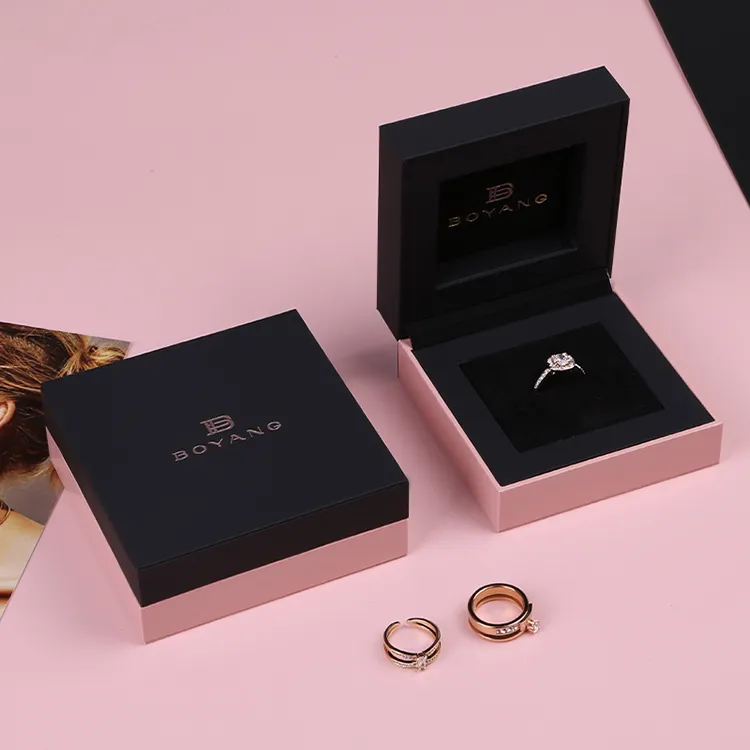 Boyang Custom Wholesale Luxury Pink Art Paper Engagement Wedding Jewelry Ring Box