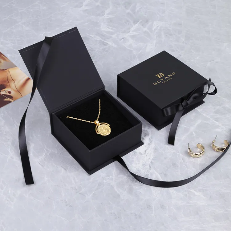 Boyang Wholesale Custom Logo Paper Jewelry Gift Box Black Necklace Box with Pouch