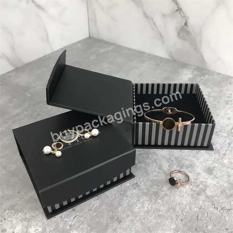 Caja Con Iman Black White Stripes Custom Paper Jewelry Bracelet Ring Bangle Box With Magnet