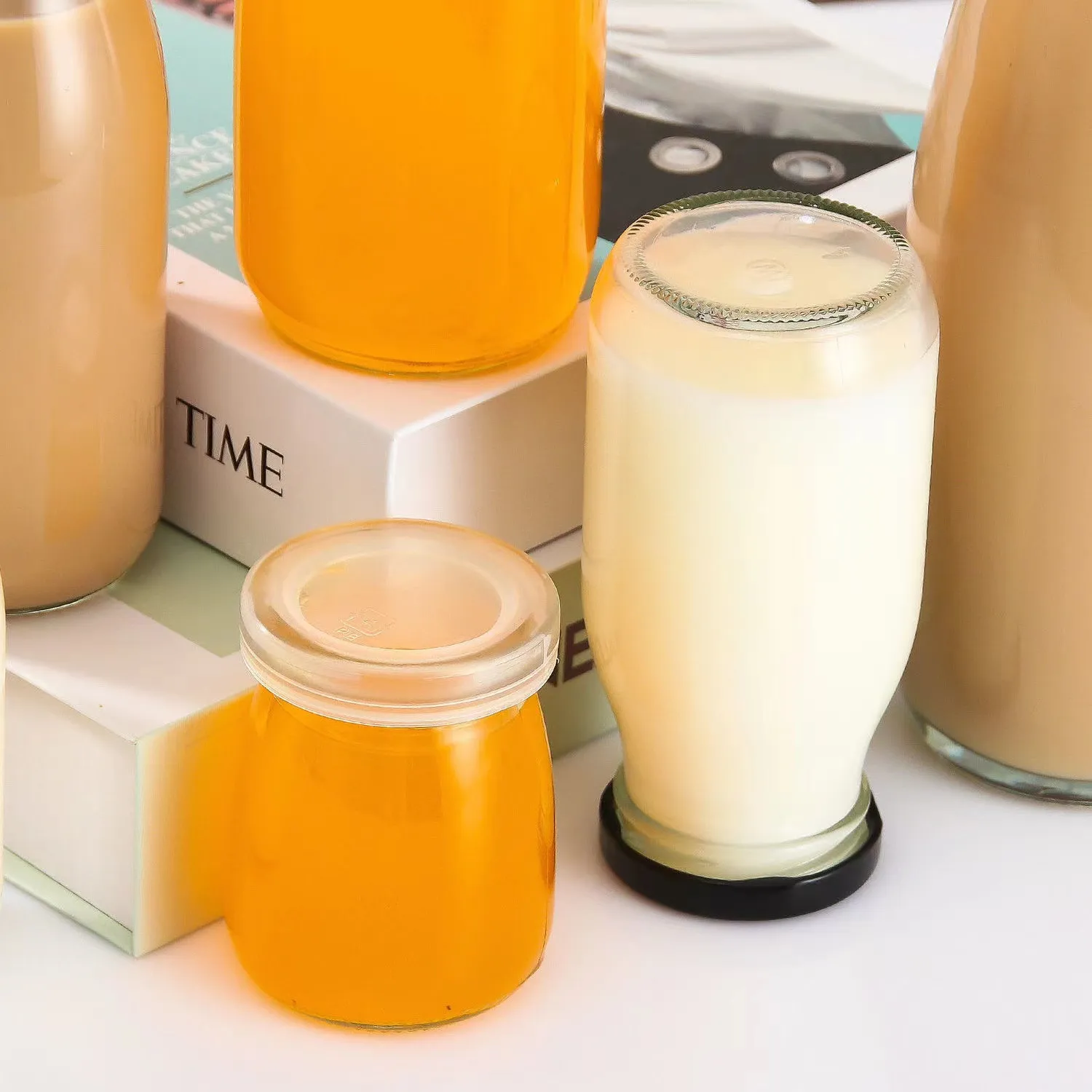 Free Samples Factory Price 200Ml 250Ml 300Ml 500Ml 1 Liter Metal Lid Milk Glass Bottle