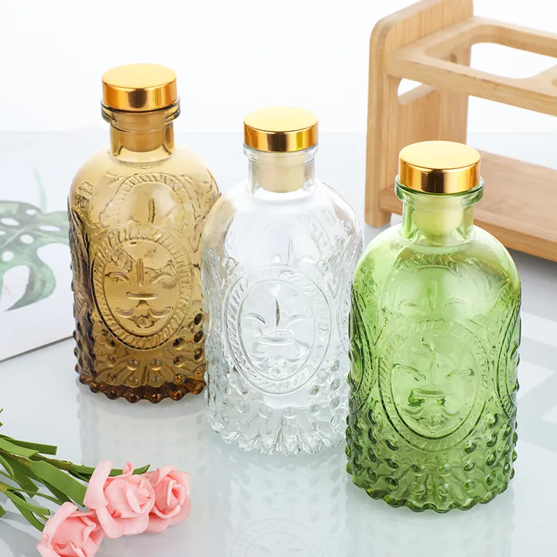 High Quality Transparent Embossed Aromatherapy Small Diameter Home Decoration Glass Fragrance Bottles