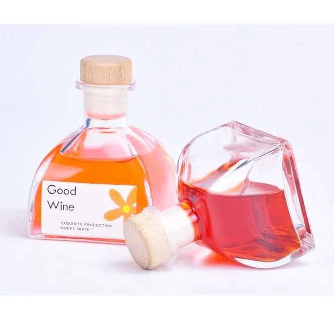 Hot Sale Empty Multi Size Square Clear Glass Fruit Juice Milk Tea Storage Container Beverage Glass Bottle With Wood Cap