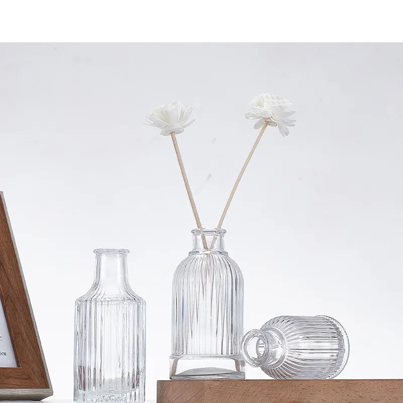 Hot Sale  Household Indoor Bathrooms Decoration Deodorized Smell Transparent Aromatherapy Glass Bottles