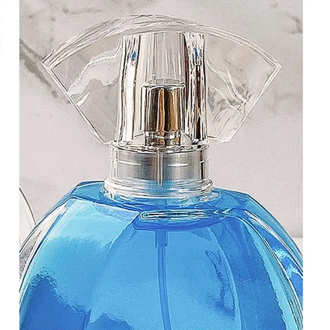 Manufacture Supplier Empty 60ml High-quality Material Transparent Texture Bottle With Lid Perfume Bottle