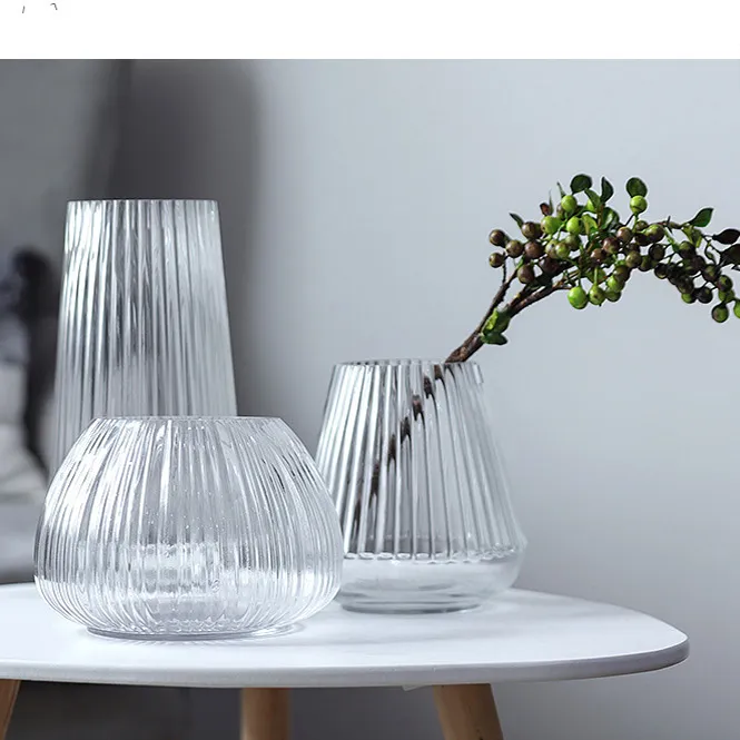 Manufacture Supplier Flower Bottle Modern Large Size Table  Decorative Vertical Ribbed Glass Vase