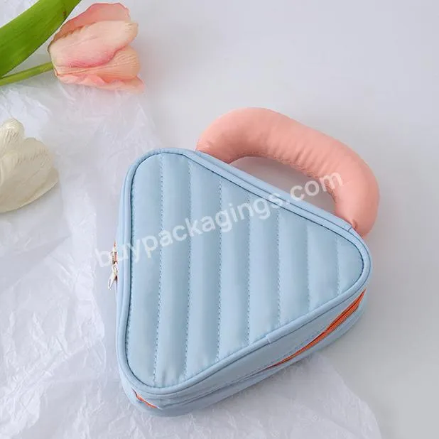 New Designer Young Woman Puffy Travel Cosmetic Bags High Quality Quilting Polyester Fabric Makeup And Cosmetic Bag