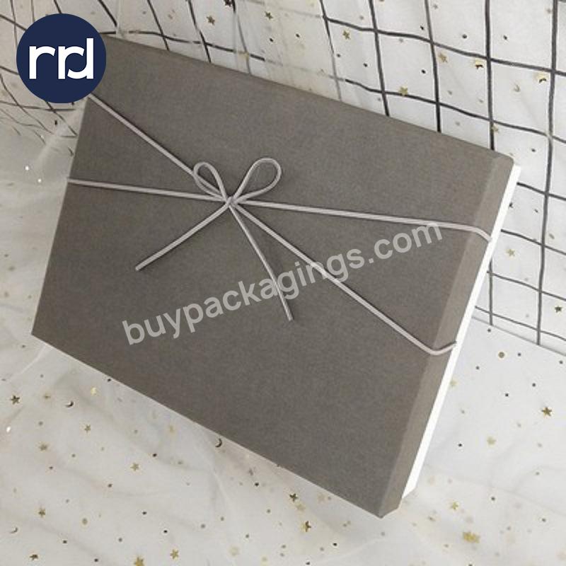 RR Donnelley China Manufacturer Design Luxury Customized Luxurious Cardboard Package Christmas Clothes Gift Chocolate Ribbon Box