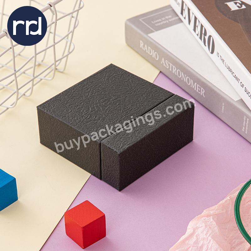 RR Donnelley Custom Logo Wholesale Custom Logo Retail Manufacturer Carton Black Paper Luxury Jewelry Gift Candy Chocolate Boxes