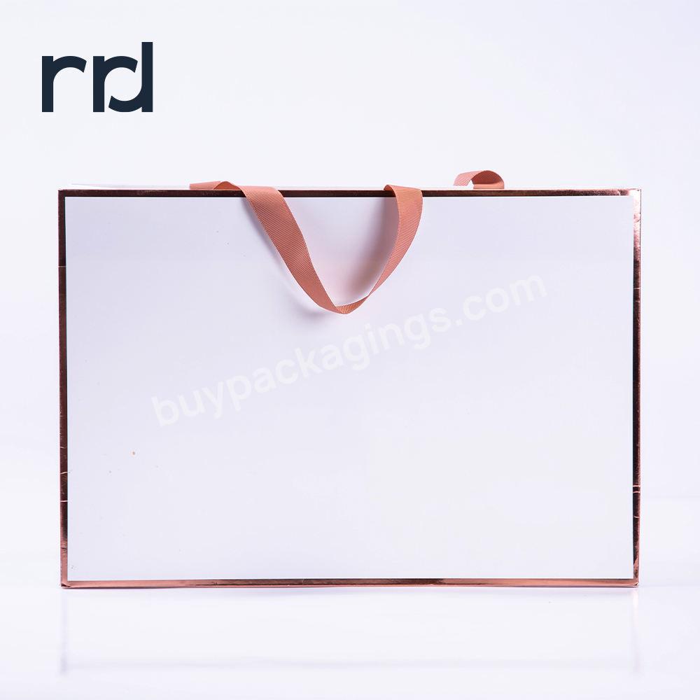 RR Donnelley New Design Luxury Recyclable White Paper Shopping Gift Bags for Packaging