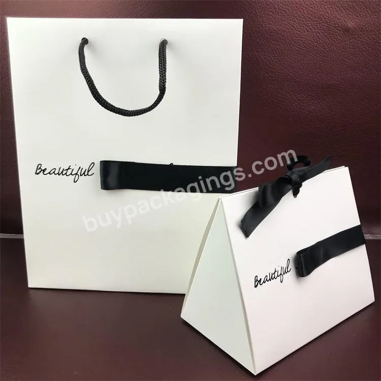 Wholesale Custom Printed Black And White Luxury Shopping Carry Gift Paper Bag With Handle Ribbon For Promotion
