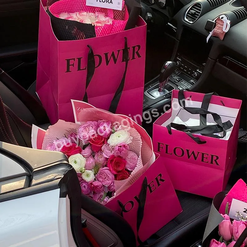 Wholesale White Paper Box Customized Luxury Paper Bags Flower Bouquet Packaging Bag With Your Own Logo