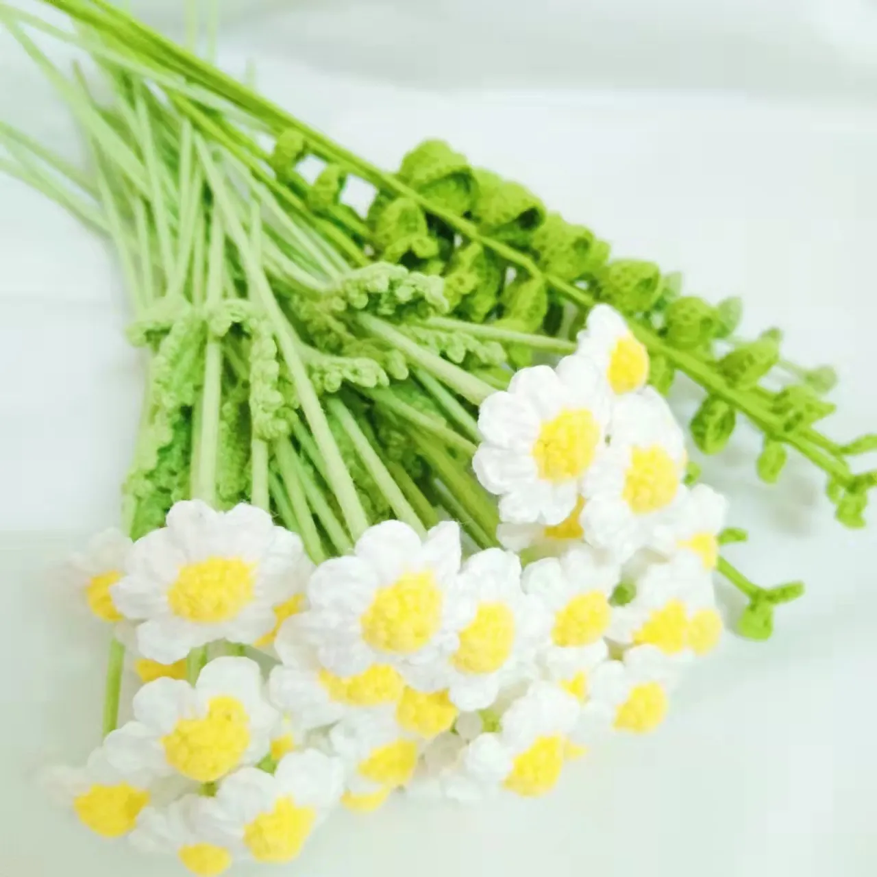 Wool woven flower creative gift hand-woven daisy flower chamomile bouquet artificial flower finished product