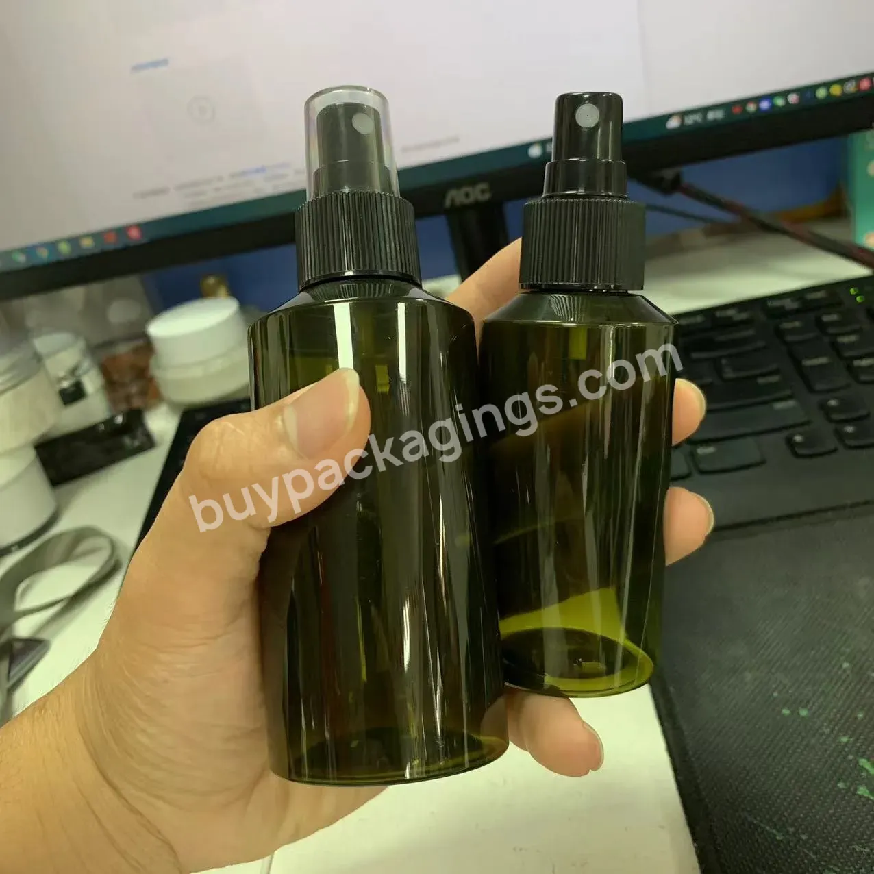 100ml 150ml Custom Green Spray Plastic Bottle Empty Body Green Spray Bottle Cosmetic Packaging Mist Spray Bottle