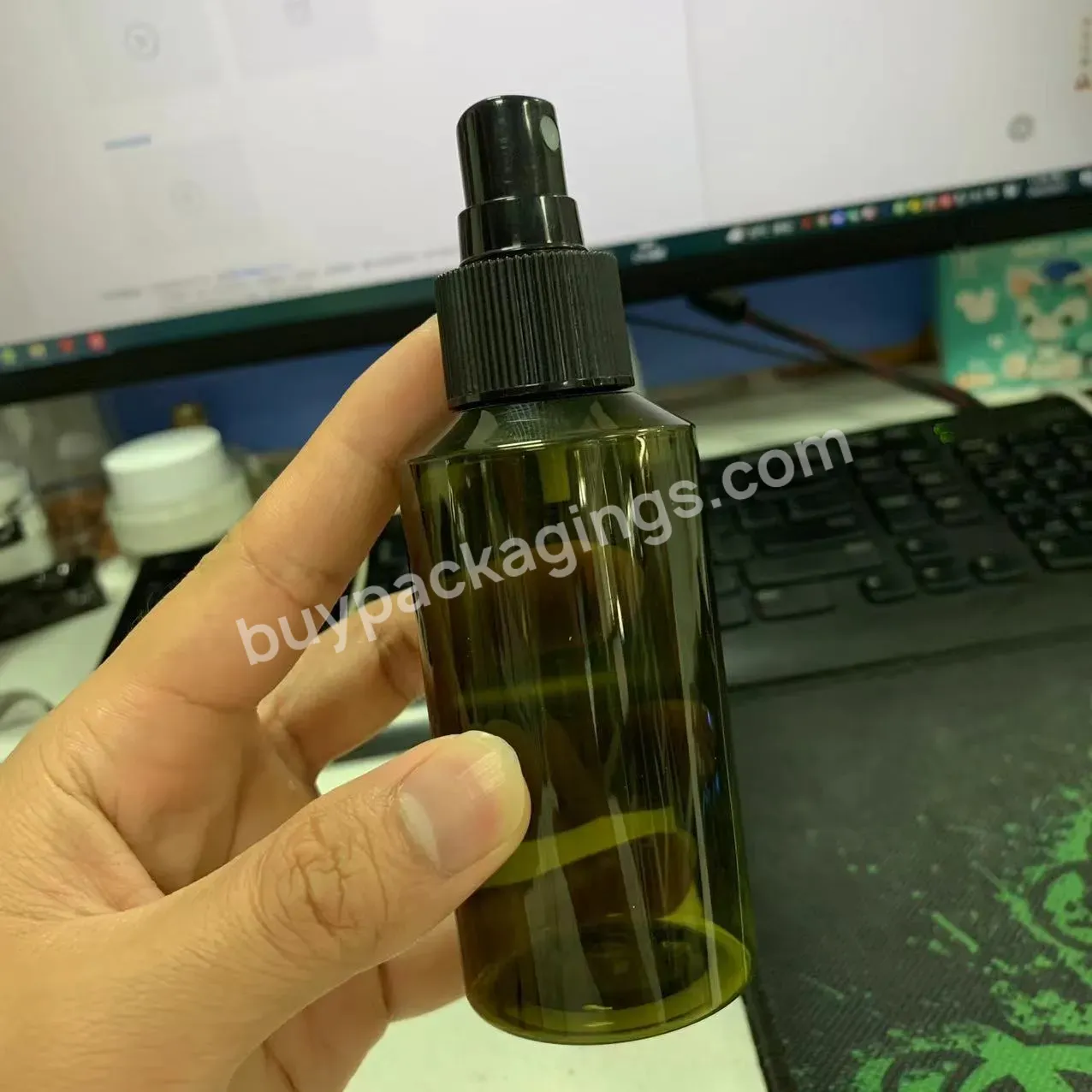 100ml 150ml Custom Green Spray Plastic Bottle Empty Body Green Spray Bottle Cosmetic Packaging Mist Spray Bottle