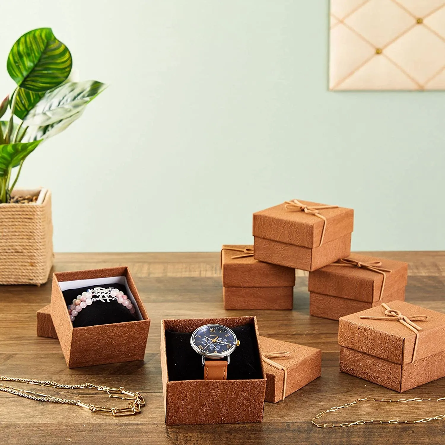 Brown 3.5 inch factory eco friendly recycled  Custom luxury cardboard Paper made square Watch Box Wrist  Lid base case Watch Gi