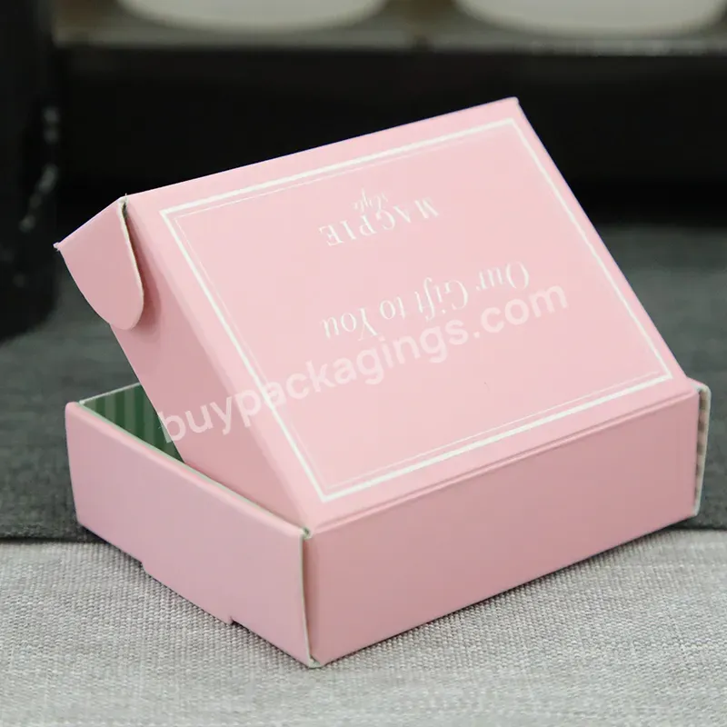 China Factory Custom Logo White Corrugated Shipping Box With Underwear Men Paper Gift Box