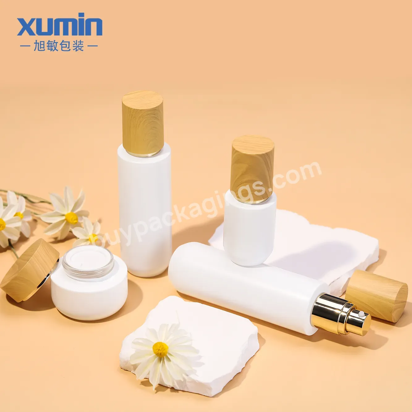 Cosmetic Creams Packaging Bamboo Cap Glass Bottle 30ml 100ml 120ml Glass Lotion Pump Bottle 50g Glass Jar With Bamboo Lid