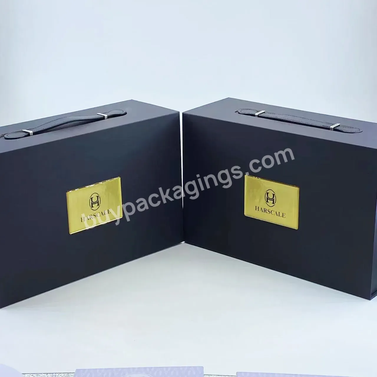 Custom Black Gift Magnetic Flip Cardboard Boxes With Gold Label Leather Handle For Clothing Shoes Candy Packaging Box Paper Box