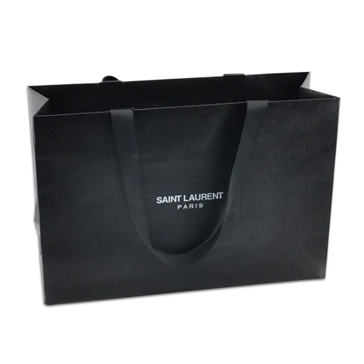 Custom Design Black Luxury Clothing Shopping Packaging 250 gsm Art Paper Bag For Clothes