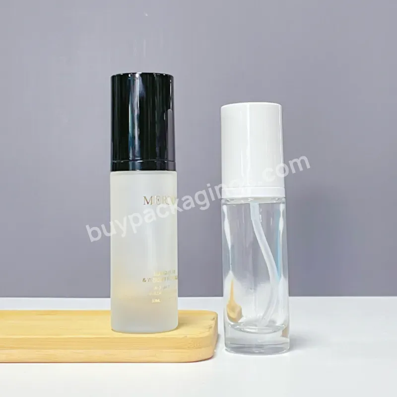 Custom Logo 30ml Round Empty Skincare Packaging Cosmetic Lotion Pump Bottle Face Serum Bottle With Pump