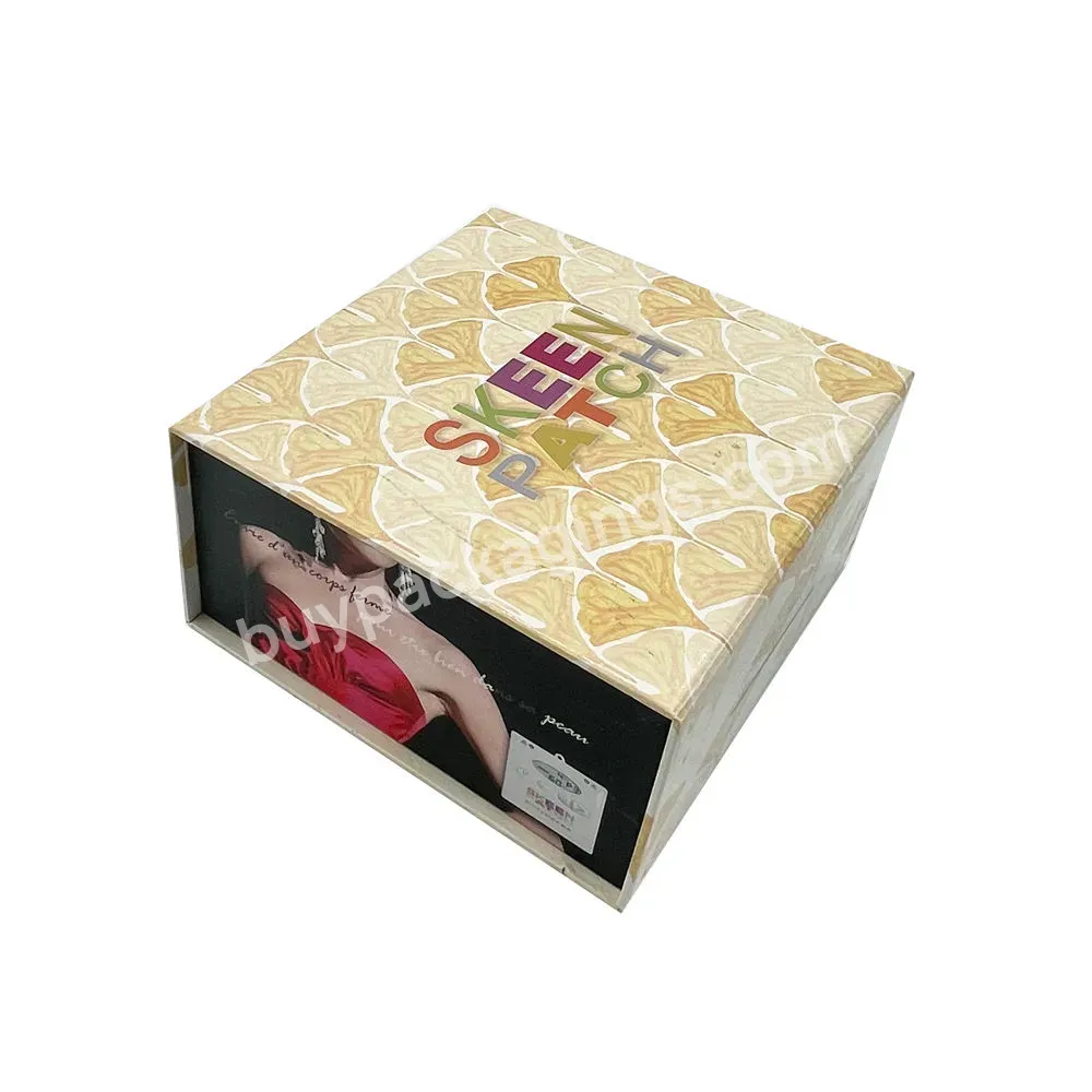 Custom Luxury Cardboard Paper Matte Magnetic Closure Packaging Box With Eva Foam Insert