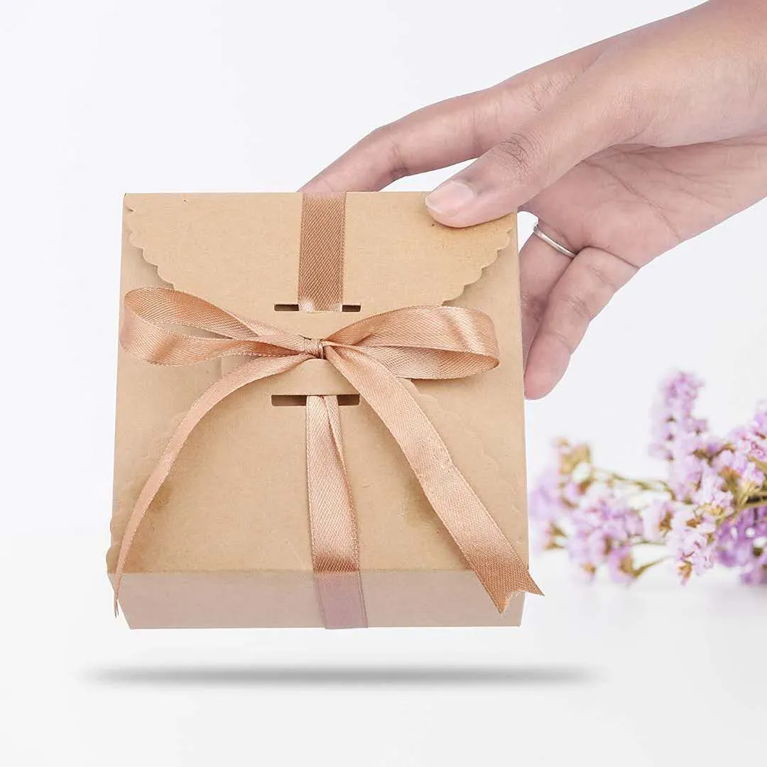 Custom packaging wedding cake gift paper box with ribbon