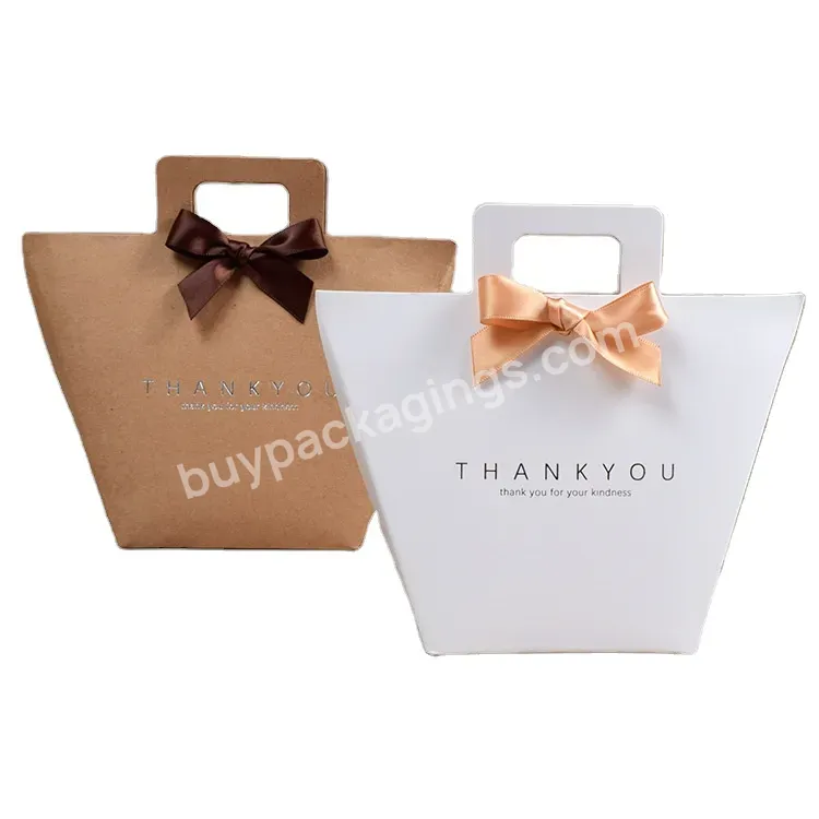 Custom Retail Bags Luxury Boutique Clothing Packaging Die Cut Handle Premium Shopping Kraft Paper Gift Bag Wholesale