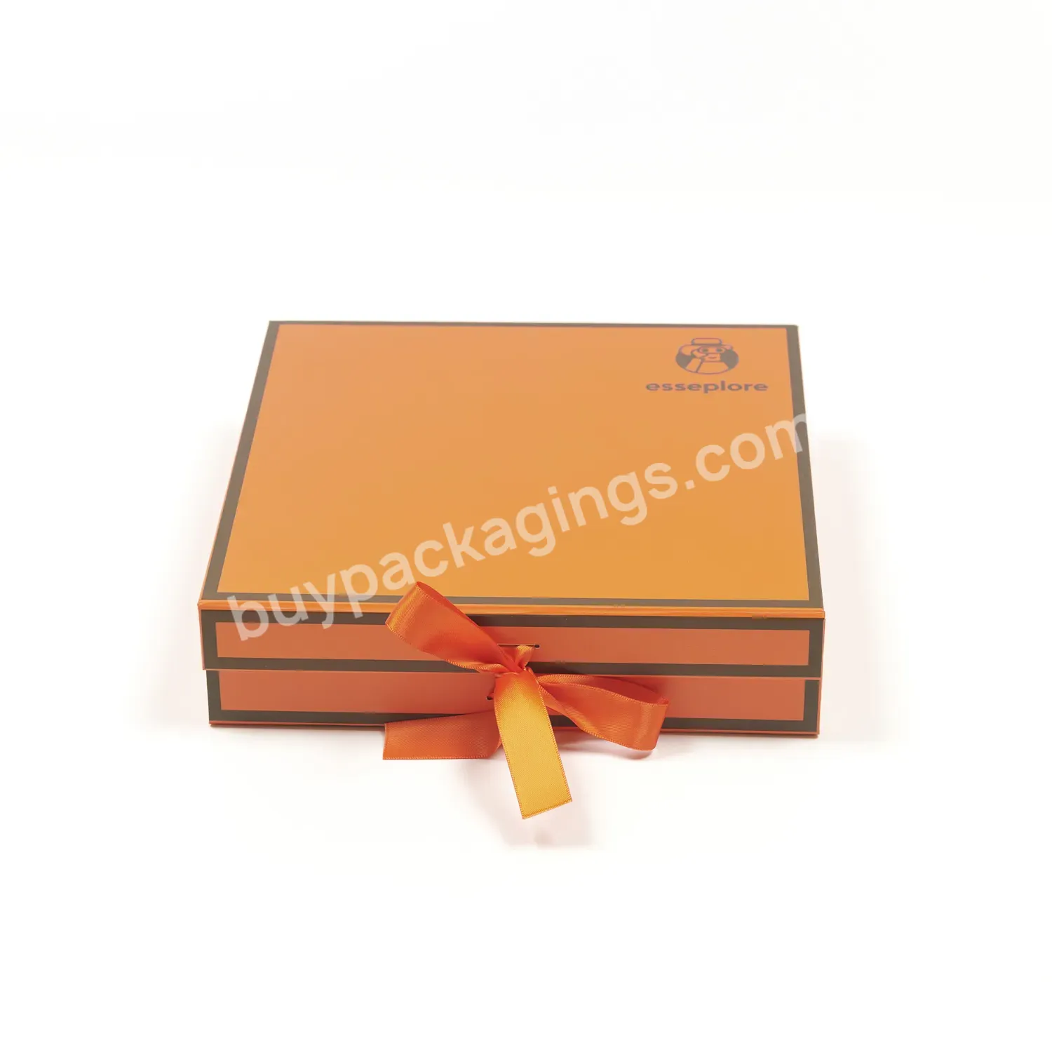 Custom Spot Goods Wholesale Clothing Packaging Box Logo Printed Paper Corrugated Box For Garment