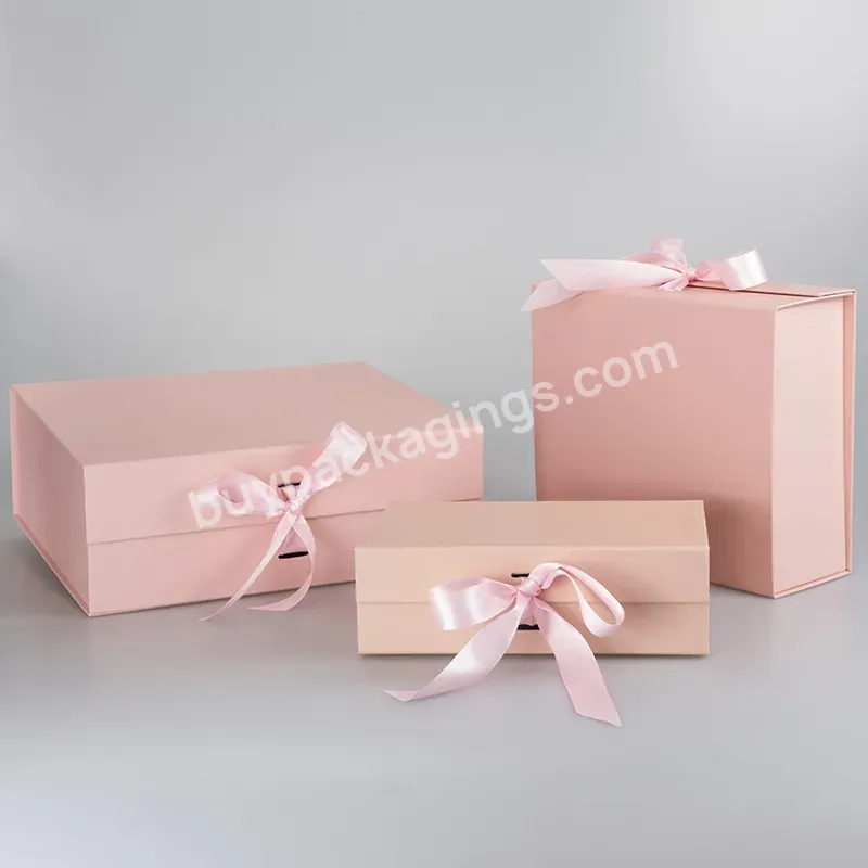 Customized High-end Transportation Foldable Black White Gift Box With Magnetic Suction