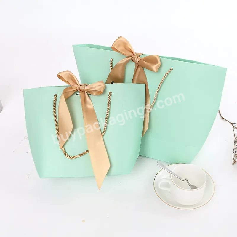 Customized Logo Gold Hot-stamping Logo Luxury Paper Gift Wedding Paper Bag Printing Wholesale