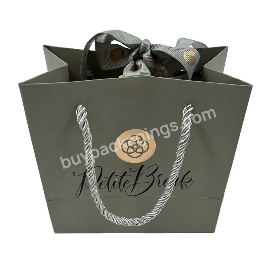 Customized Uv Coated Luxury Matt Black Paper Shopping Packaging Jewelry Gift Bag