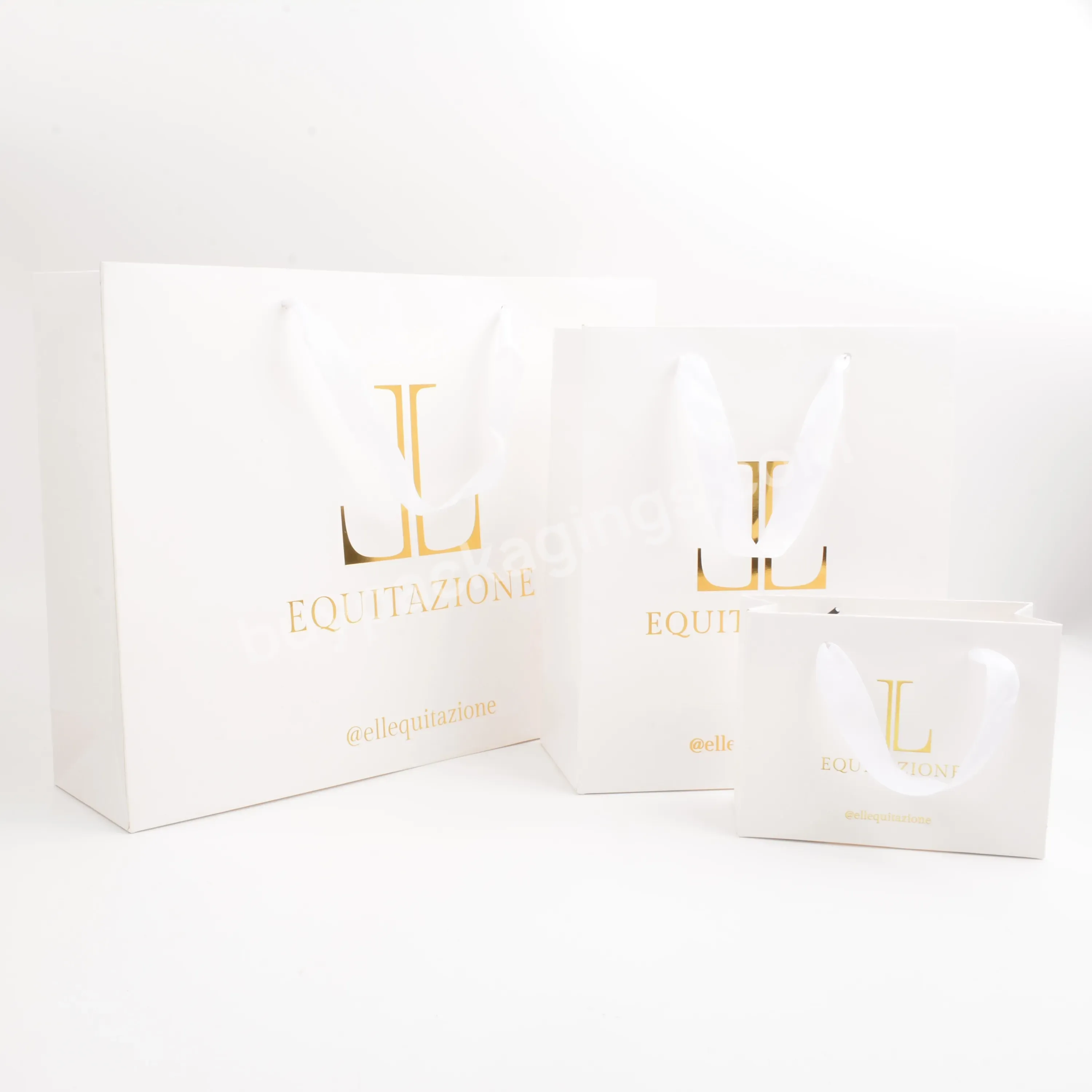 Customized White Paper Bags Full Color Printing Paper Bags For Packing Books Kraft Paper Bags