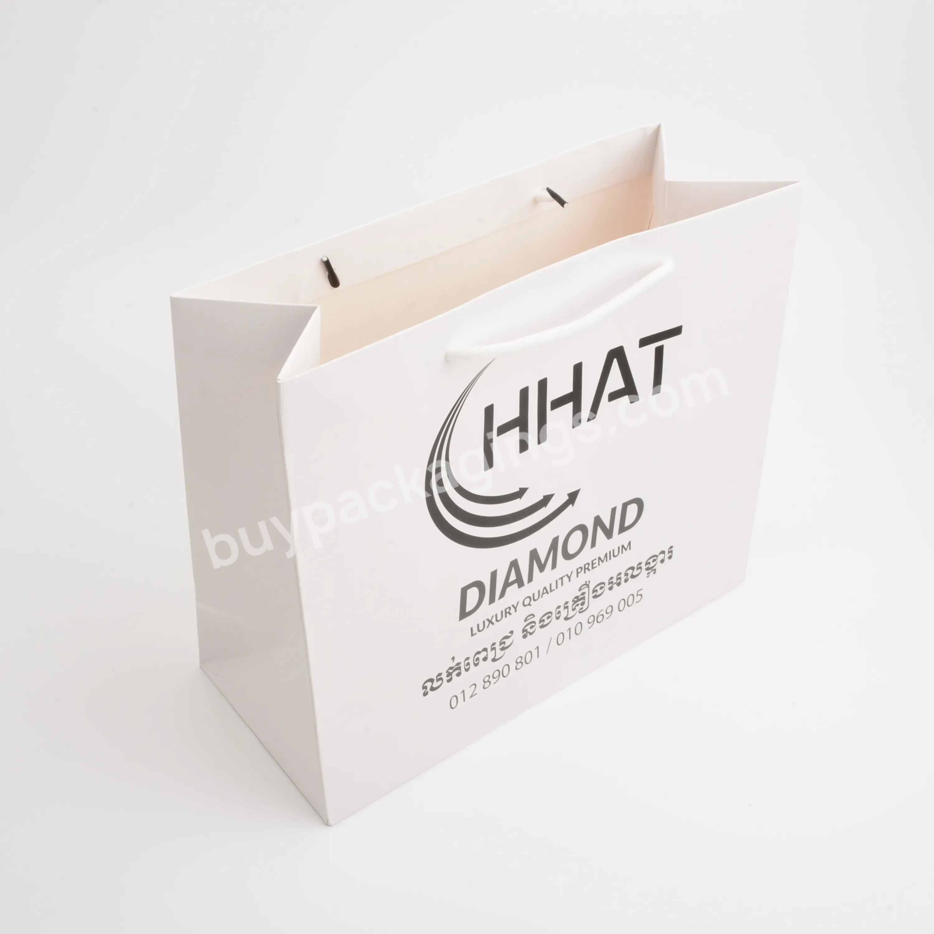 Fashionable Design Simple Logo White Paper Bag Custom Size Logo Print Luxury Type Shopping Packaging For Clothes Gift Bag