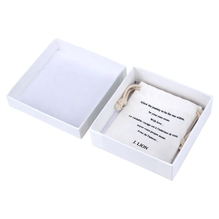 High quality customized cardboard paper jewelry packaging white gift box with lid
