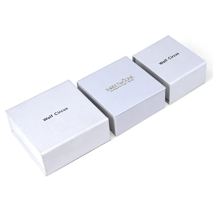Hot Selling Wholesale Gift Box New Design Custom Logo Paper Cardboard Box and Bag for Jewelry Packaging