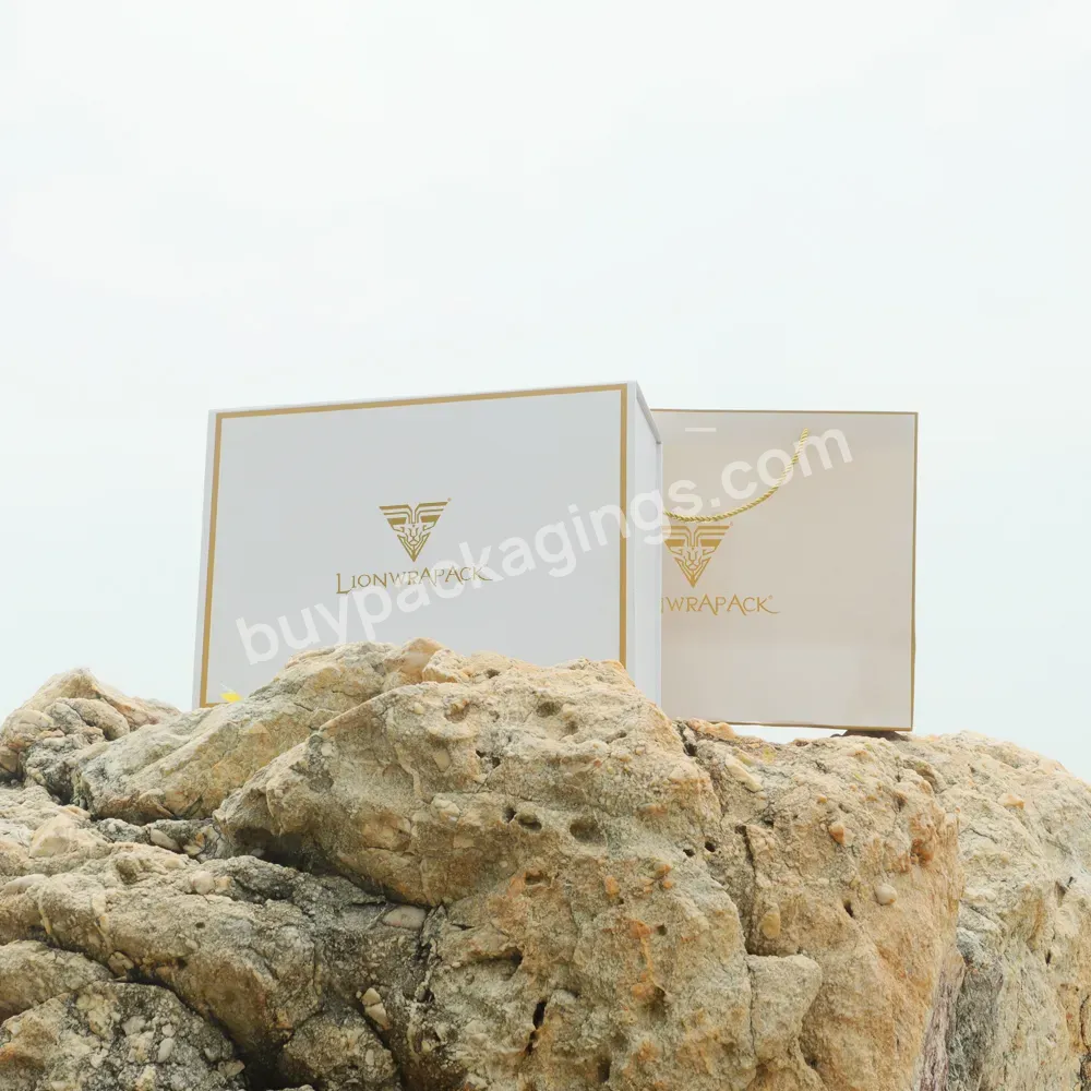 Large Gift Box Packaging Mailing Folding Boxes White Cardboard Paper Garment Clothing Box Packaging