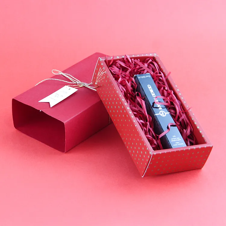 Low MOQ Customade Print Embossed Cosmetic Lipstick With Box Rebrand