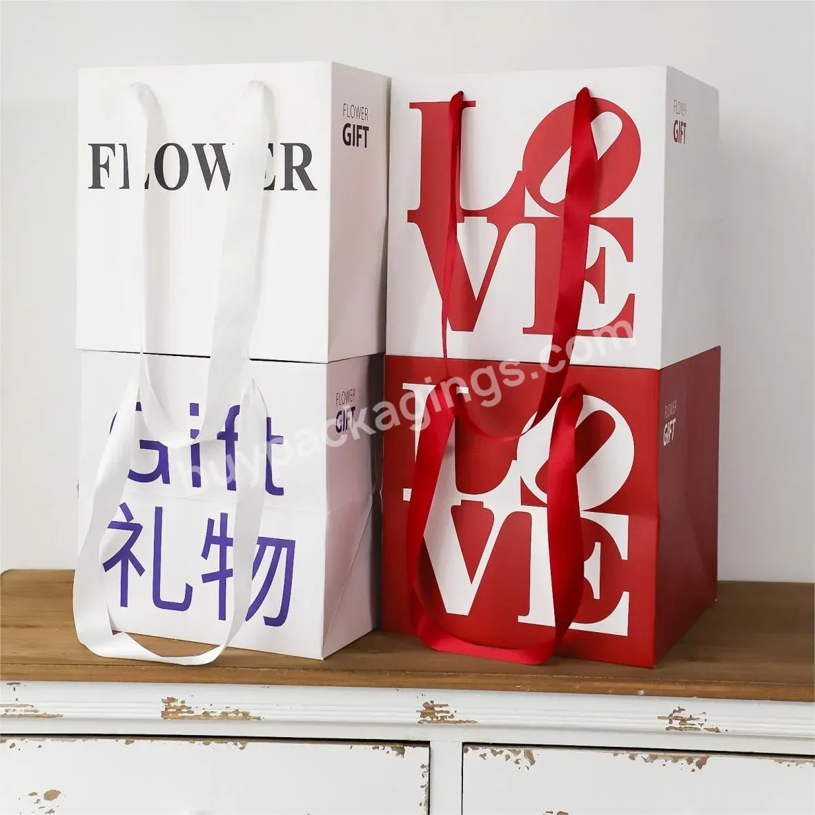 Luxury 2pcs/pack Love Gift Flower Letter Printed Portable Flower Bag Gift Bag For Flowers Florist Bouquet Wrapper