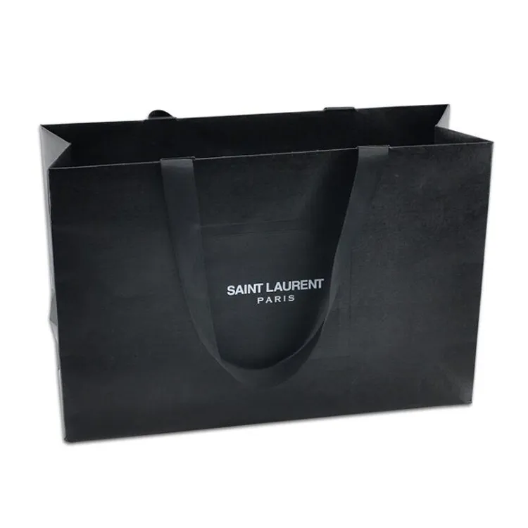 Luxury Black Matte Clothing Garment Packaging Paper Bags for Clothes