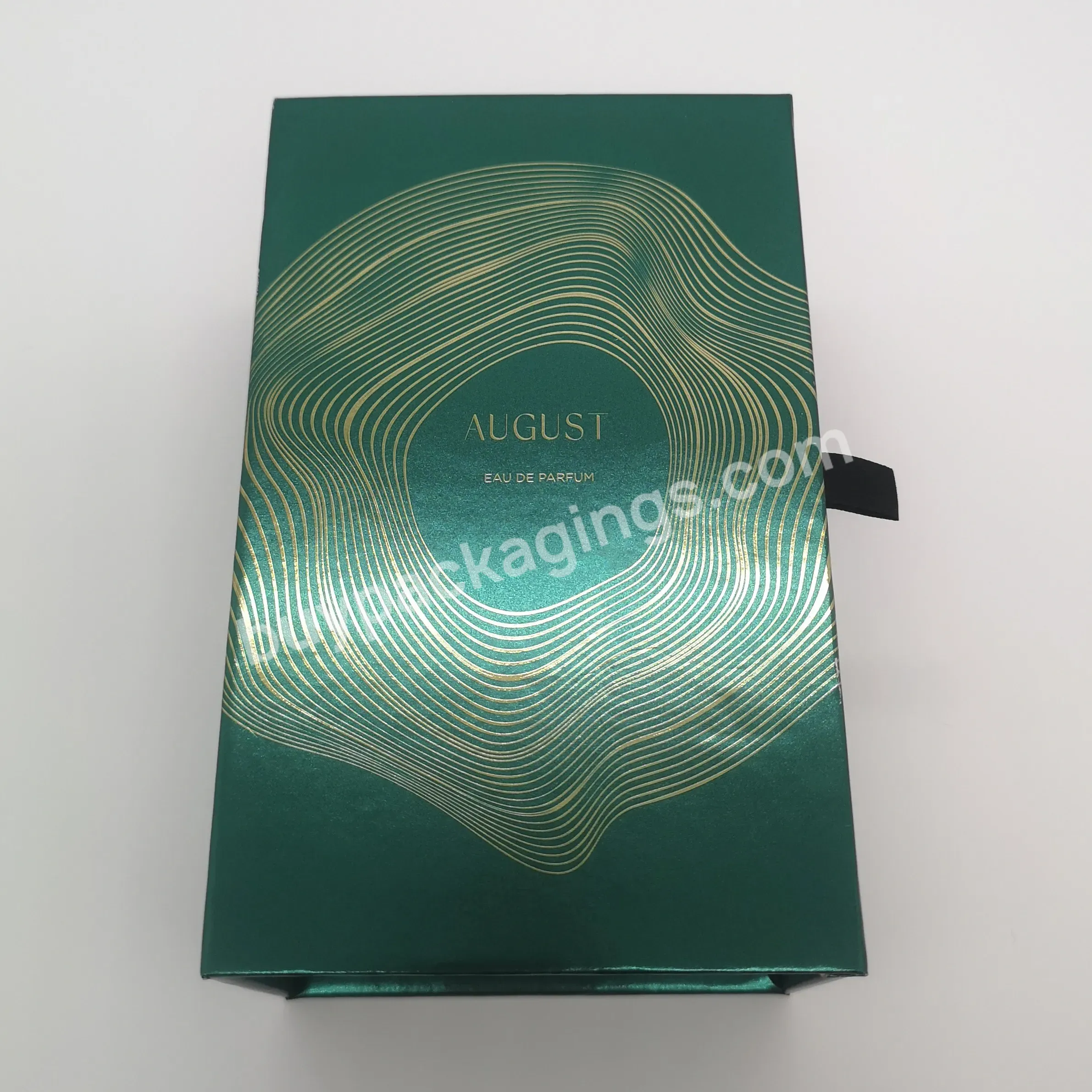 Luxury Cardboard Rectangular Magnetic Flip Lid Gift Packaging Box With Printed Logo