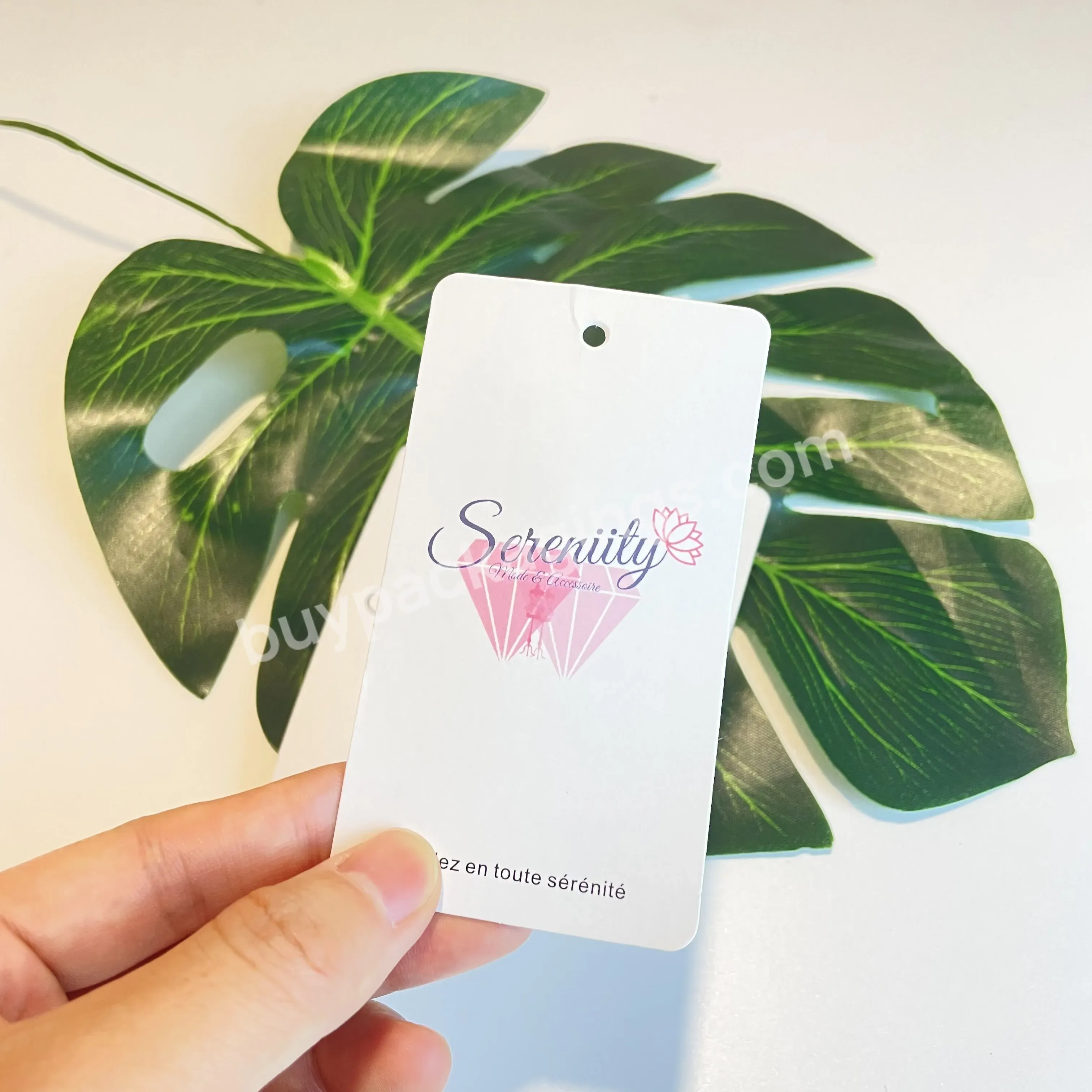 Luxury Custom 800g Thick Christmas Gift Hanging Tag Eco Friendly Swing Tags Custom Clothing Hang Tags Label Greeting - Buy Christmas Gift Hanging Tag,Eco Friendly Swing Tags,Custom Clothing Hang Tags Swing Tag Label.